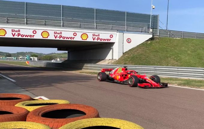Carlos Sainz (Scuderia Ferrari) bei Testfahrten in Fiorano. Carlos Sainz Ferrari Fiorano