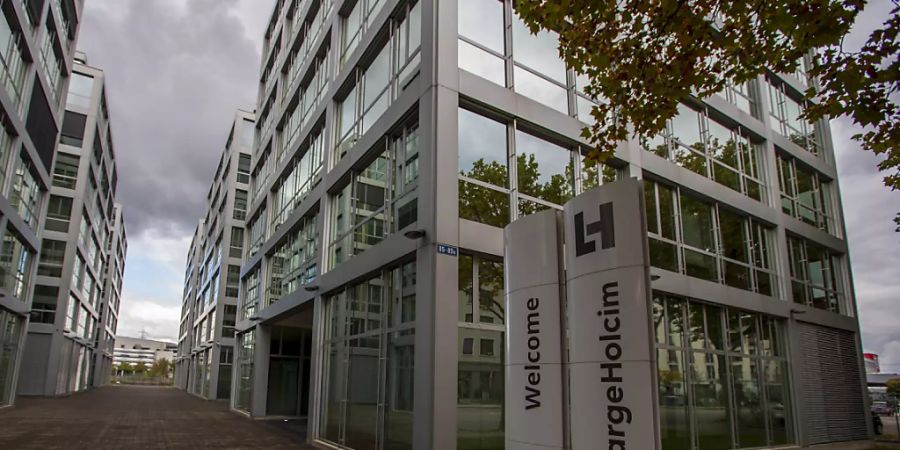 Bei LafargeHolcim klingeln die Kassen: Sitz des Unternehmens in Zürich (Archivbild).