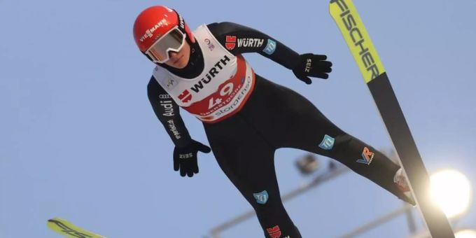 Wie ihre deutschen Kolleginnen nur Aussenseiterin auf der WM-Schanze: Katharina Althaus in Aktion. Foto: Karl-Josef Hildenbrand/dpa Wie ihre deutschen Kolleginnen nur Aussenseiterin auf der WM-Schanze: Katharina Althaus in Aktion. Foto: Karl-Josef Hildenbrand/dpa