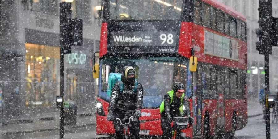 Bus in London im Januar 2021