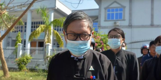 Der Anwalt Khin Maung Zaw Der Anwalt Khin Maung Zaw