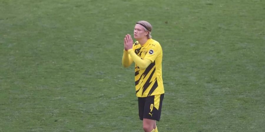 BVB-Stürmerstar Erling Haaland konnte die Niederlage gegen Frankfurt nicht fassen. Foto: Lars Baron/Pool Getty/dpa