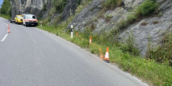 Selbstunfall von Motorradfahrer