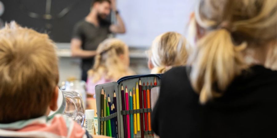 Russikon Prämie Lehrer