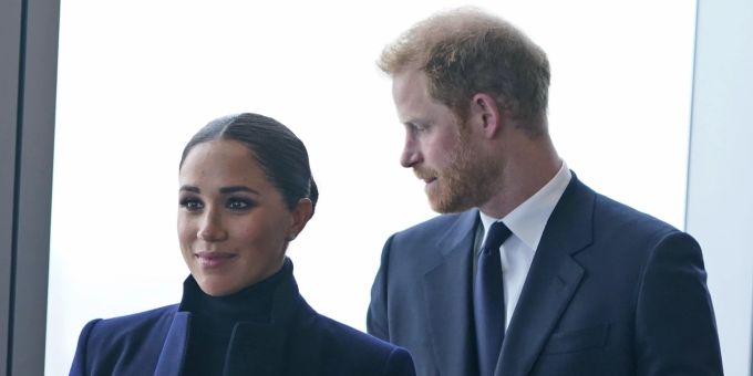 Meghan Markle und ihr Ehemann Prinz Harry kommen am Donnerstag, 23. September 2021, im Observatorium des One World Trade in New York an. (Archivbild) meghan markle prinz harry