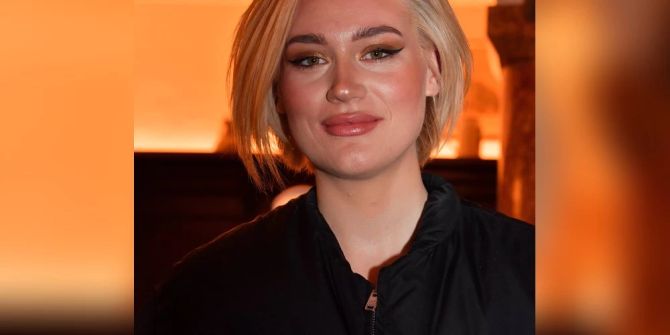 Gloria-Sophie Burkandt