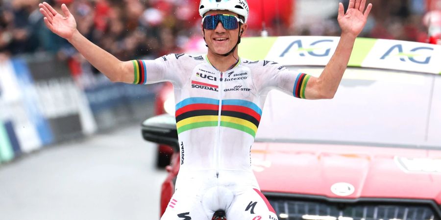 Weltmeister Remco Evenepoel triumphierte bei Lüttich-Bastogne-Lüttich.