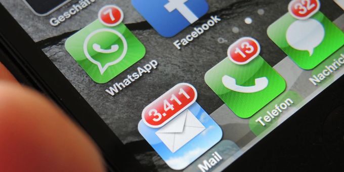 Hacker aus China sind nach Angaben des Softwareriesen Microsoft in E-Mail-Konten westlicher Regierungseinrichtungen eingedrungen. (Archivbild) Hacker aus China sind nach Angaben des Softwareriesen Microsoft in E-Mail-Konten westlicher Regierungseinrichtungen eingedrungen. (Archivbild)