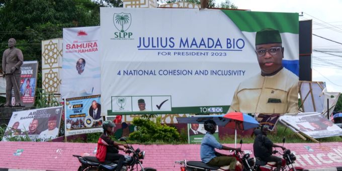 In Wirtschafts-Krise - Sierra Leone wählt neuen Präsidenten