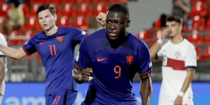 Brian Brobbey erzielt für Holland den Ausgleich – Portugal steht vor dem Out an der U21-EM. U21-EM