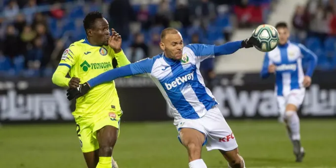 Martin Braithwaite Surmer Wechselt Von Leganes Zu Barcelona
