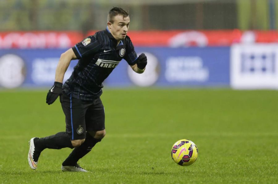 Im Frühjahr 2015 ging Xherdan Shaqiri zunächst leihweise zu Inter Mailand. Im Sommer verpflichteten ihn die Nerazzurri fest. Er blieb nur eineinhalb Monate ...