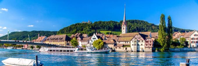 Stein am Rhein: Die Unterstadt und die Oberstadt (Luftlinie 150 Meter) gönnen sich nicht die Butter auf dem Brot. stein am rhein