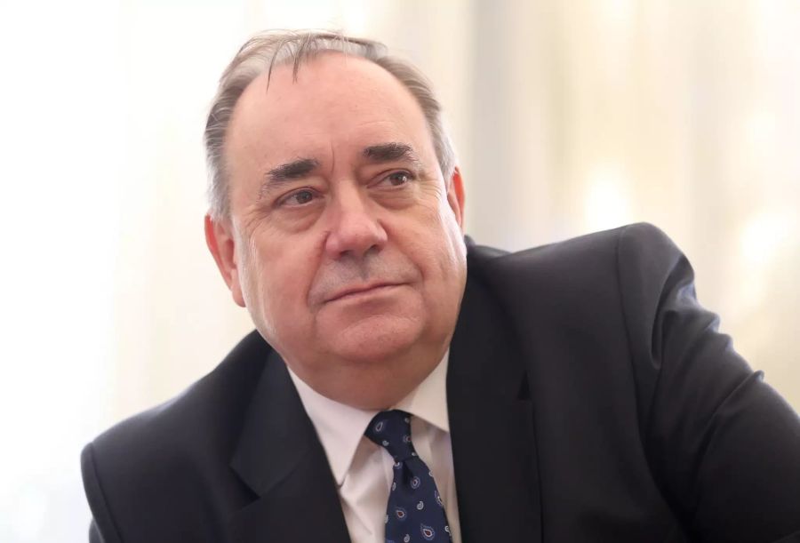 Alexander Salmond angeklagt