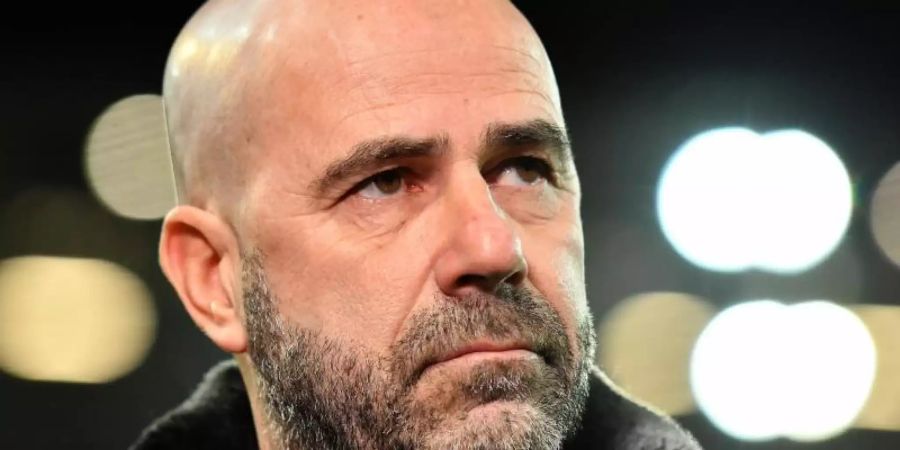 Hatte viele Länderspielreisende zu beklagen: Bayern-Coach Peter Bosz. Foto: Torsten Silz