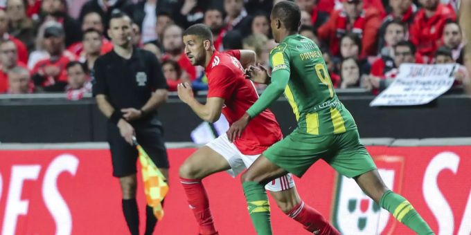 Nach vier Jahren - Adel Taarabt debütiert endlich bei Seferovic-Klub