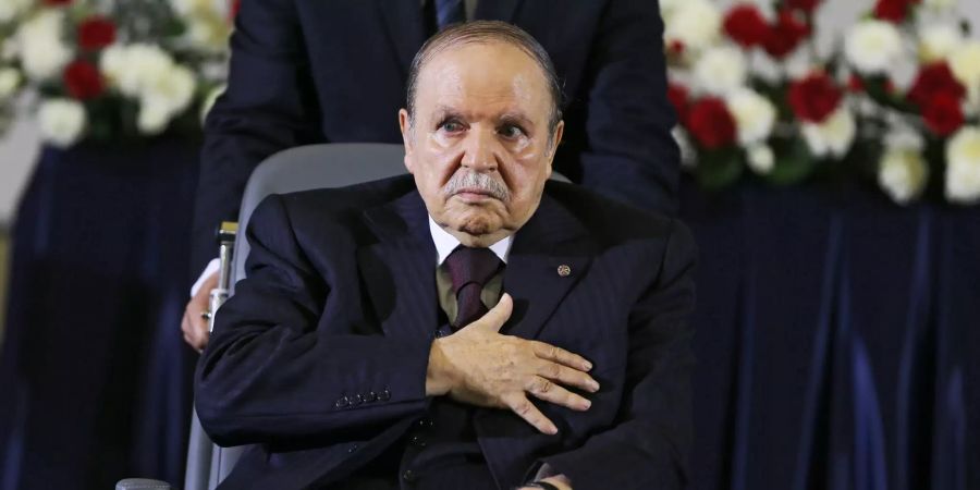 Algerian President Abdelaziz Bouteflika announces his resignation