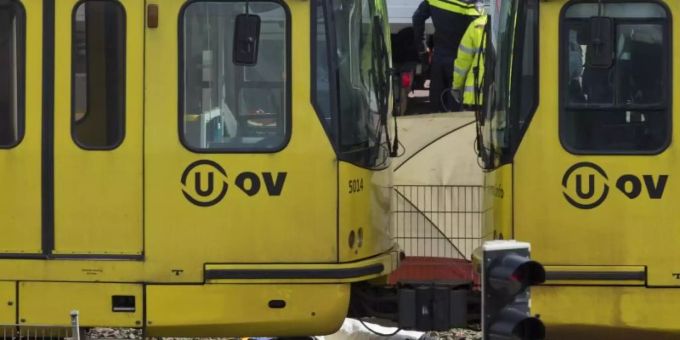 Bei der Bluttat in einer Strassenbahn in Utrecht verloren drei Menschen ihr Leben. Foto: Peter Dejong/AP Bei der Bluttat in einer Strassenbahn in Utrecht verloren drei Menschen ihr Leben. Foto: Peter Dejong/AP