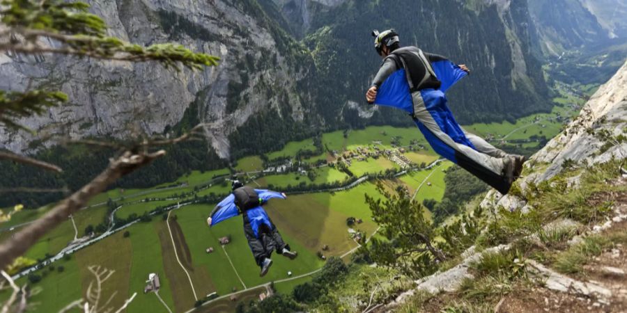 base-jumping