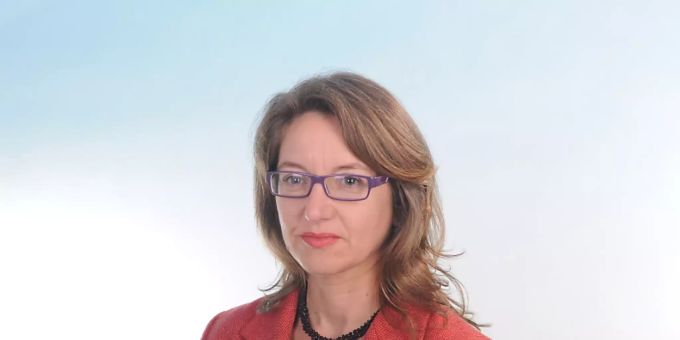 Für den zweiten Wahlgang um das Ständeratsmandat im Kanton Schwyz tritt die Auslandschweizerin Honorata Züger noch einmal an. Für den zweiten Wahlgang um das Ständeratsmandat im Kanton Schwyz tritt die Auslandschweizerin Honorata Züger noch einmal an.