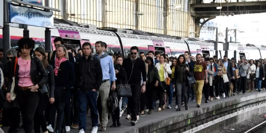 Neue Streiks bei der französischen Bahn angekündigt