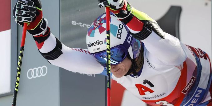 Ein Verbremser zieht Marco Odermatt einen Strich durch die Rechnung. Austria Alpine Skiing World Cup