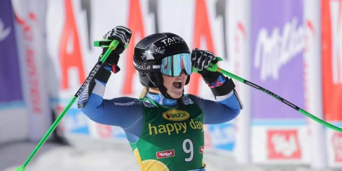 Alice Robinson aus Neuseeland gewann den Saison-Auftakt in Sölden. Foto: Expa/Johann Groder/APA/dpa Alice Robinson aus Neuseeland gewann den Saison-Auftakt in Sölden. Foto: Expa/Johann Groder/APA/dpa
