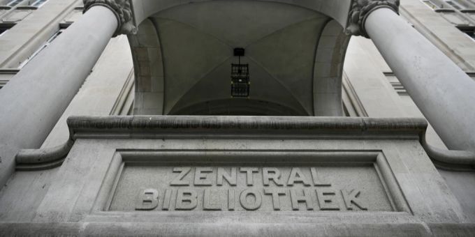 Der Eigang der Zentralbibliothek Zürich. Zentralbibliothek Zürich