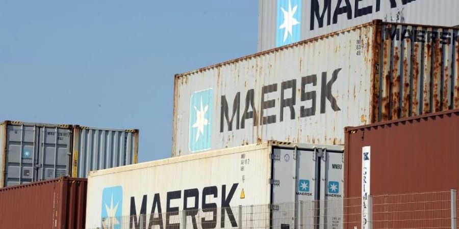 Von wenigen Ausnahmen abgesehen will Maersk vorerst keine Fracht nach Russland bringen oder von dort holen. Foto: Gioia Forster/dpa