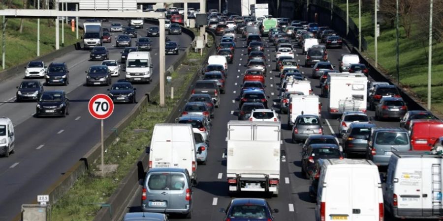 Viel los auf der Autobahn