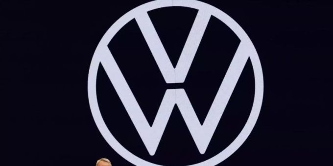 VW-China-Chef Stephan Wöllenstein. Foto: Ng Han Guan/AP/dpa VW-China-Chef Stephan Wöllenstein. Foto: Ng Han Guan/AP/dpa