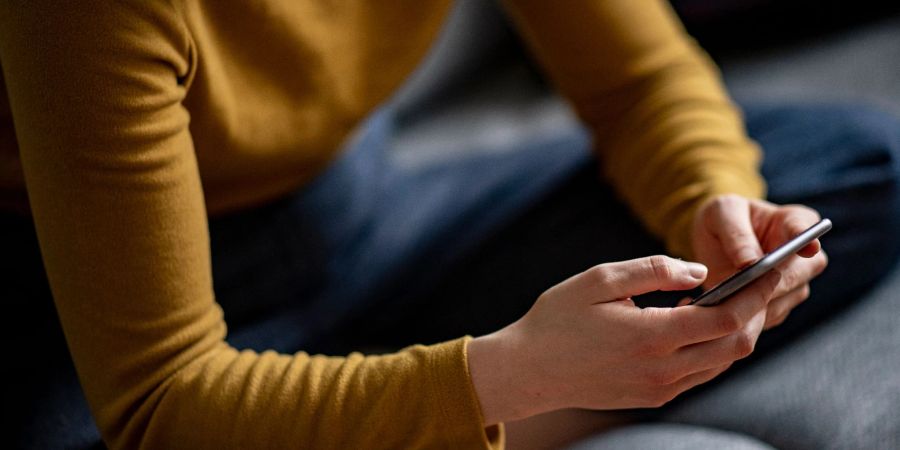 Gesundheits-Apps auf Rezept werden einer Studie der Techniker Krankenkasse (TK) zufolge besonders oft von Frauen genutzt.