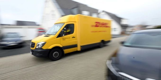 Paketbranche hält Transport von Sendungen per ÖPNV für möglich Paketbranche hält Transport von Sendungen per ÖPNV für möglich