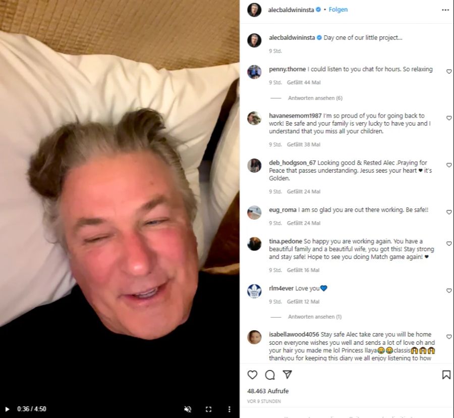 Alec Baldwin steht nun erstmals seit der Tragödie wieder vor der Kameralinse.