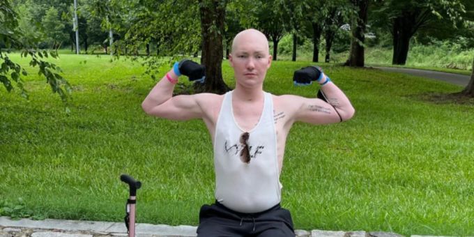 Müde - Fitness-Influencer (20) glaubt an Burnout – doch er hat Krebs