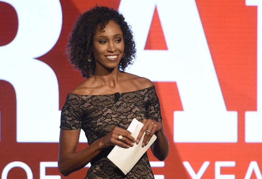 Sage Steele ist eine ehemalige Journalistin für das Sport-Netzwerk ESPN in den USA. Sie wurde 2021 freigestellt und verklagte daraufhin den Sender.