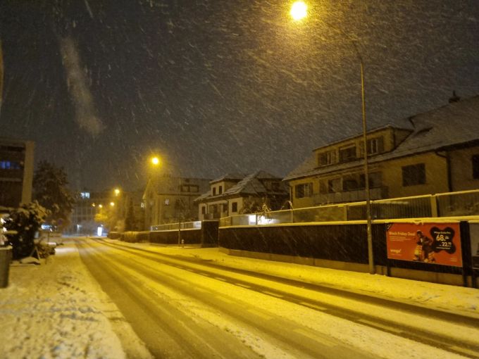 Wetter: Videos und Bilder zeigen das schneebedeckte Flachland | Nau.ch