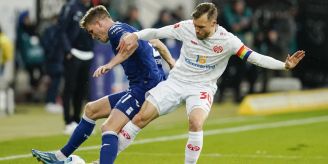 Bundesliga-Comeback - Mainz mit Remis bei Rückkehr von Silvan Widmer Bundesliga-Comeback - Mainz mit Remis bei Rückkehr von Silvan Widmer