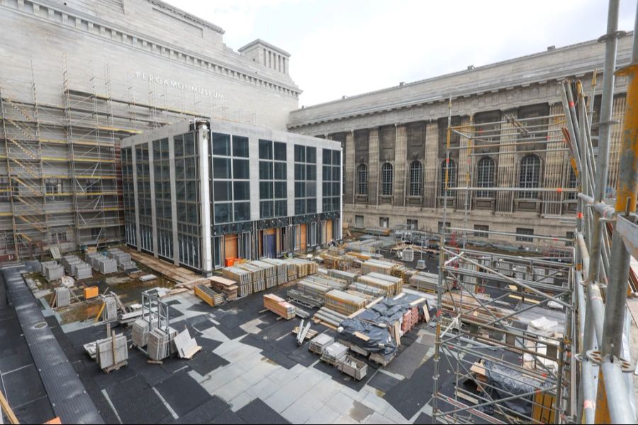 Pergamonmuseum Sanierungsarbeiten Schliessung Baustelle
