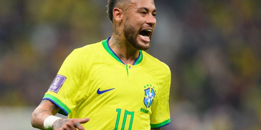 Brasiliens Superstar Neymar konnte schon wieder mit dem Ball trainieren.