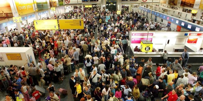 sommer flughafen