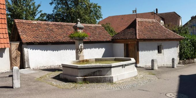 Brunnen im Oberdorf. - Oberbuchsiten Brunnen im Oberdorf. - Oberbuchsiten