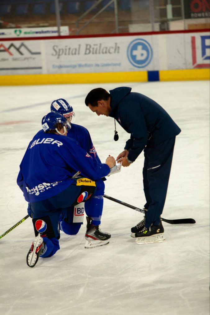 Training des EHC Kloten