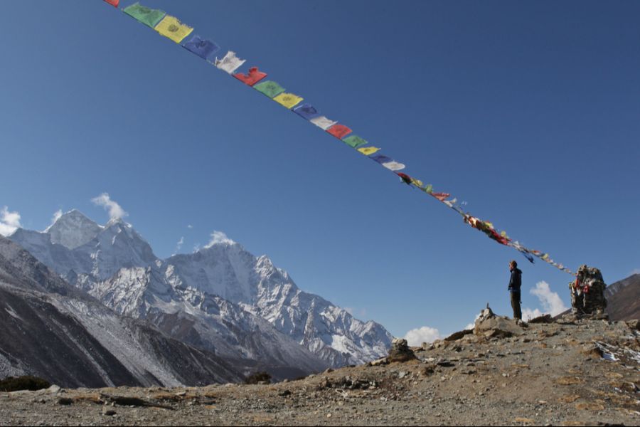 Nepal macht rund 100 Gipfel gratis für Bergsteiger.