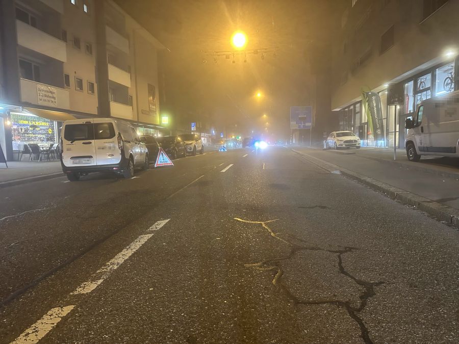 Die Unfallstelle, wo der Autofahrer das Bewusstsein verlor.