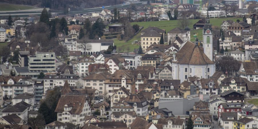 Die Gemeinde Schwyz startet nach einer Beschwerde beim Verwaltungsgericht ohne Budget ins neue Jahr. (Symbolbild)