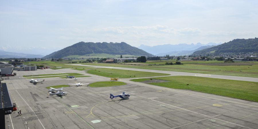 Ab dem kommenden Donnerstag geht der neue satellitengestützte Instrumentenanflug von Süden in Bern-Belp in Betrieb. (Archivbild)