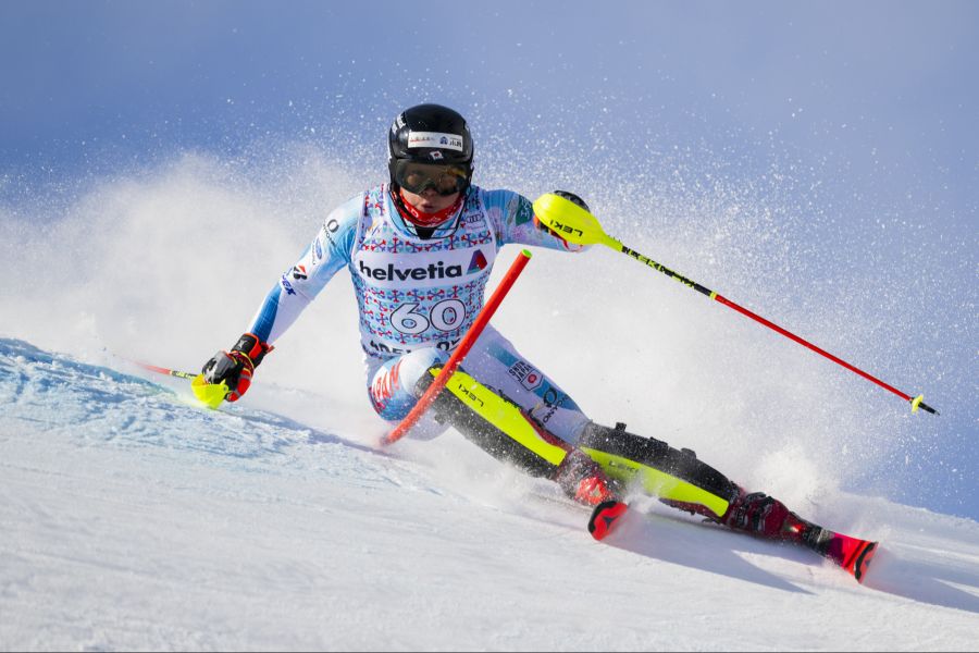 Der Japaner Shiro Aihara holt am Chuenisbärgli seine ersten Weltcuppunkte überhaupt.
