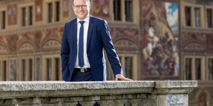 Der Schwyzer Gesundheitsdirektor Damian Meier (FDP) fand mit seiner Argumentation im Kantonsrat keine Mehrheit. (Archivaufnahme)