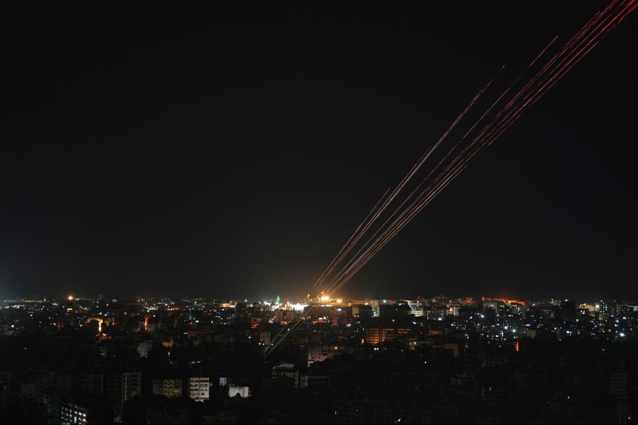 Die Libanesen feiern das zehntägige Waffenruhe-Abkommen mit Israel. Neben der Erleichterung bleibt aber auch eine grosse Unsicherheit.